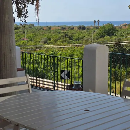 Un'oasi Tra I Limoni * Naso